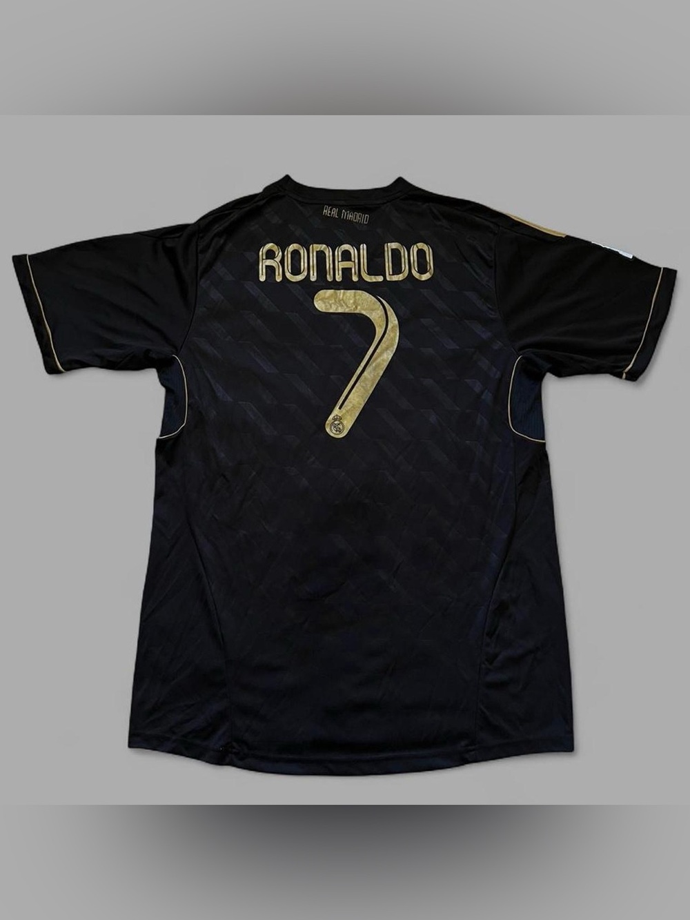 Adidas Cristiano Ronaldo Real Madrid 2011-2012 Soccer Football Jersey. Size XL.